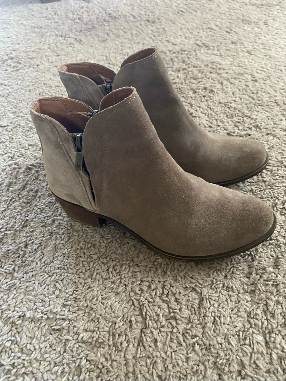 Lucky Brand Taupe Suede Ankle Booties Size 7.5